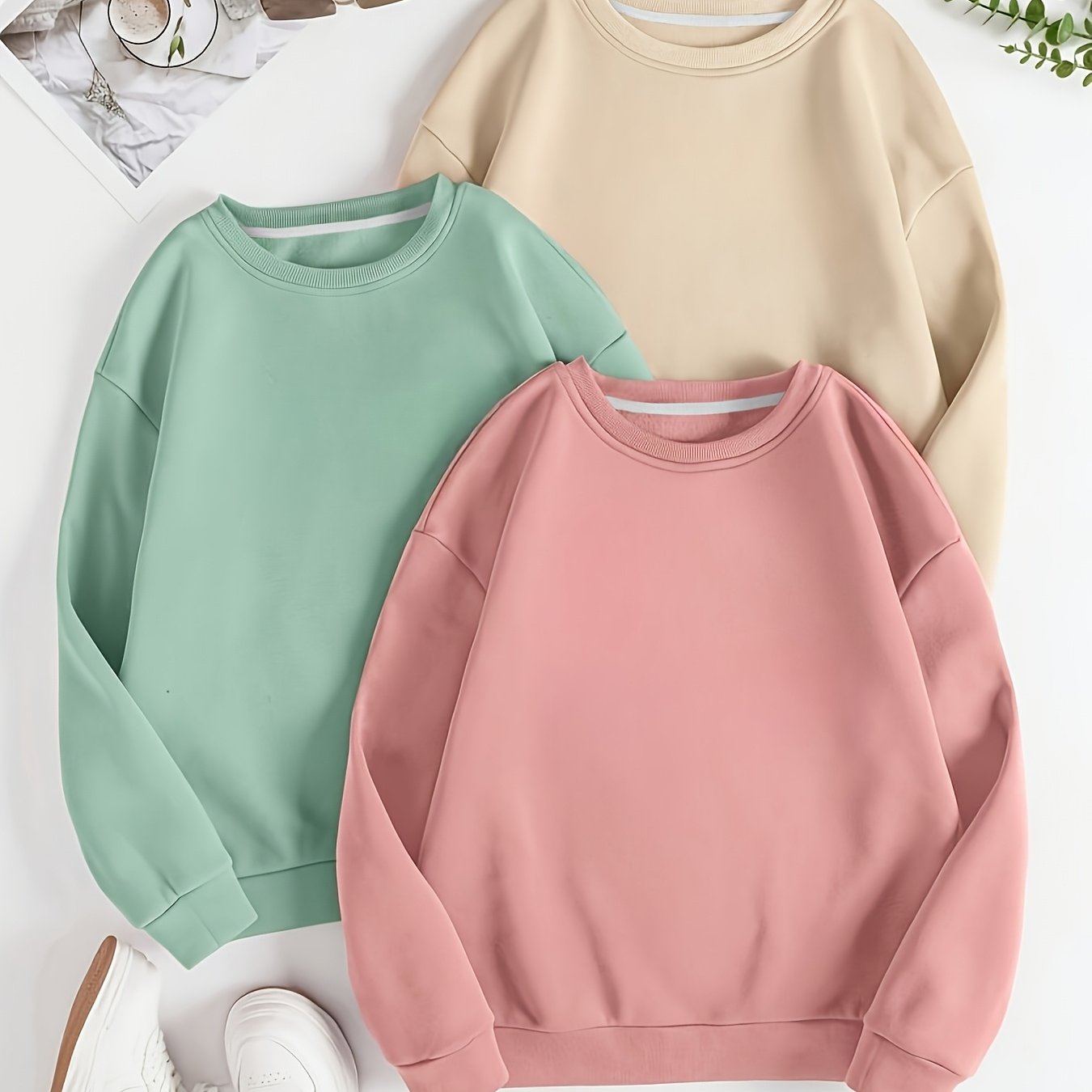 E-shop Damen 3-teiliges Set locker geschnittener Sweatshirt mit Rundhalsausschnitt - Weicher einfarbiger Langarm-Pullover in , Pink