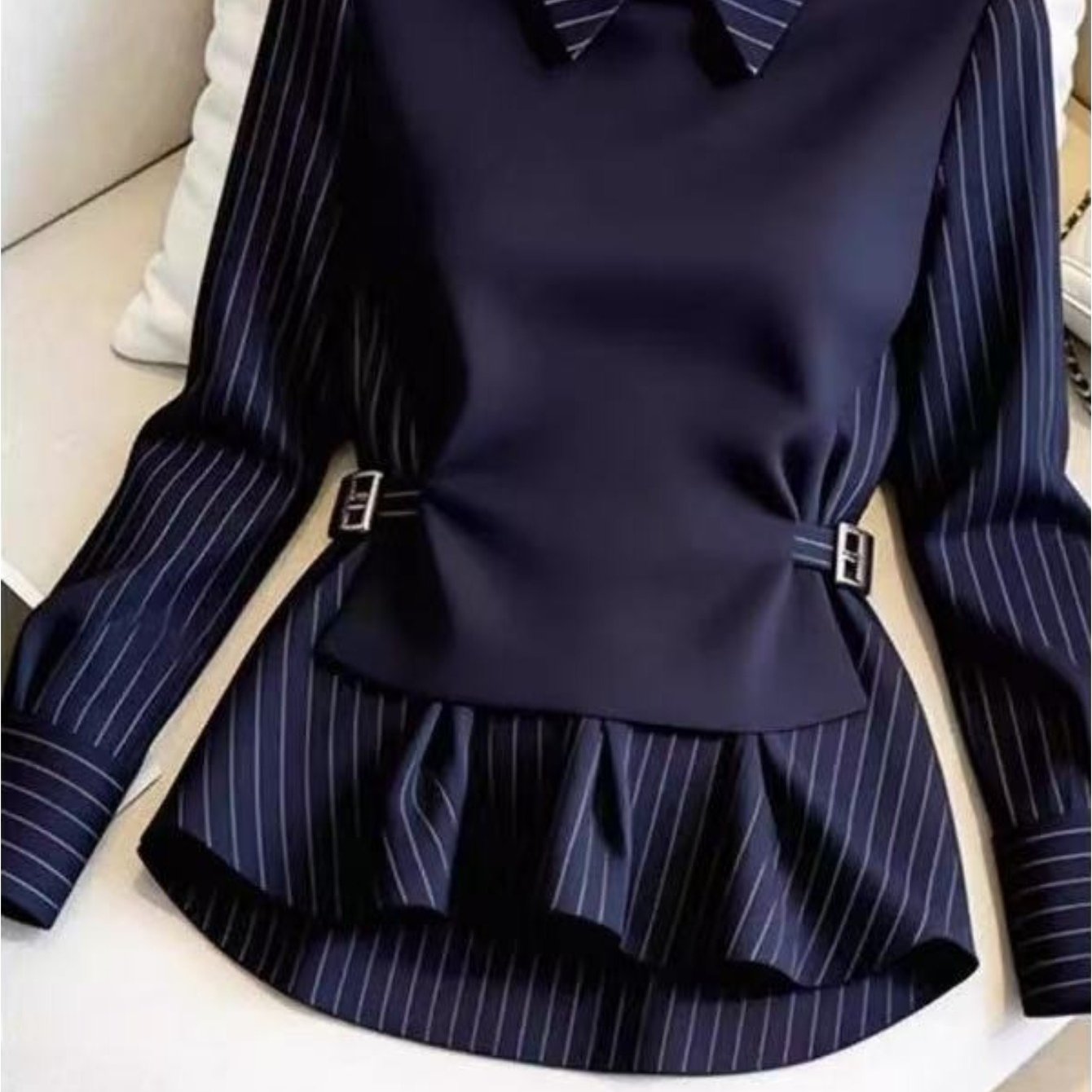 TEMU 1pc Designer-style Fake Two-piece Shirt For Women, /autumn 2026 Model That Cinches The Waist To Create A Effect And Adds To