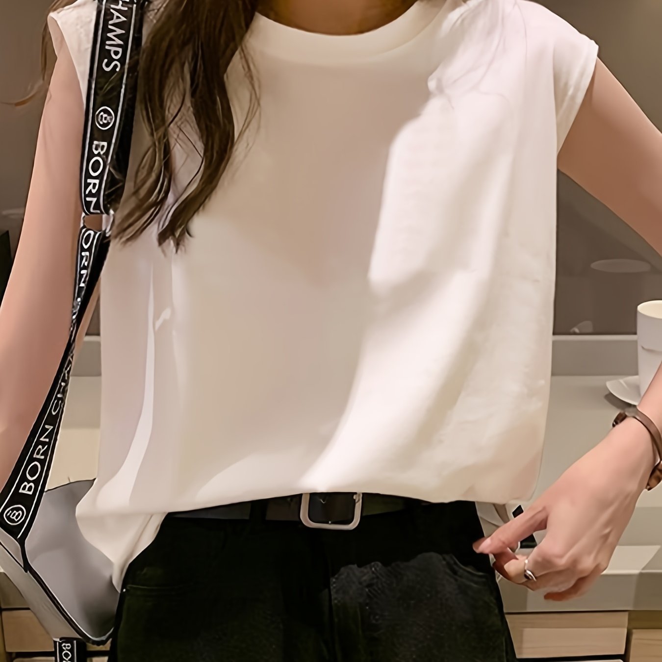 TEMU レディース 無地キャミソール ルーズフィット スパゲッティストラップ ノースリーブトップス 春夏用 アウターまたはインナーベースシャツ 快適でカジュアル