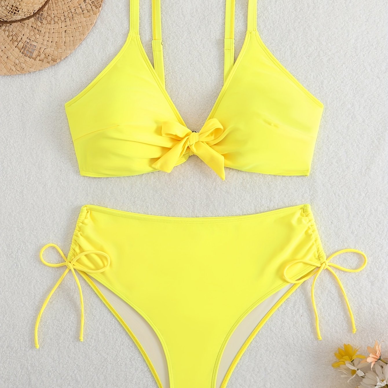Svetlo rumeni bikini