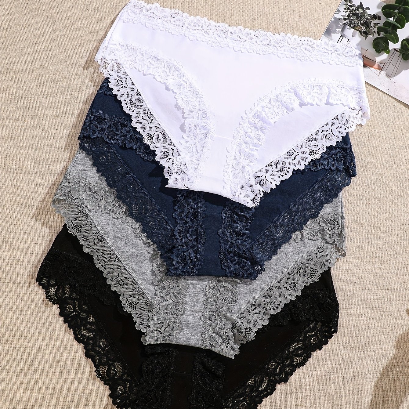Image of Set Of 4 Women's Lace-trimmed Triangle Panties