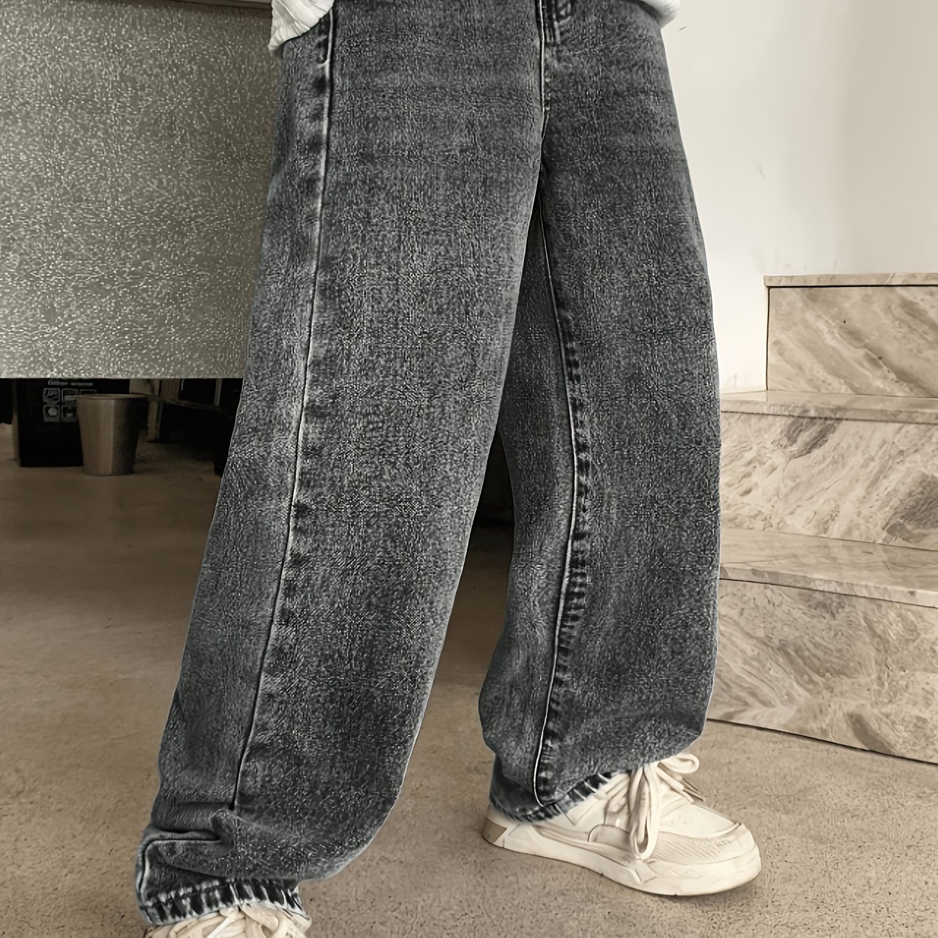 Image of Youth Black Straight-leg Jeans, Casual Denim Pants Suitable For . Stylish And Streetwear Straight-leg Casual Jeans, Trendy Denim Pants For Outdoor Streetwear, Skateboarding, And Rollerblading