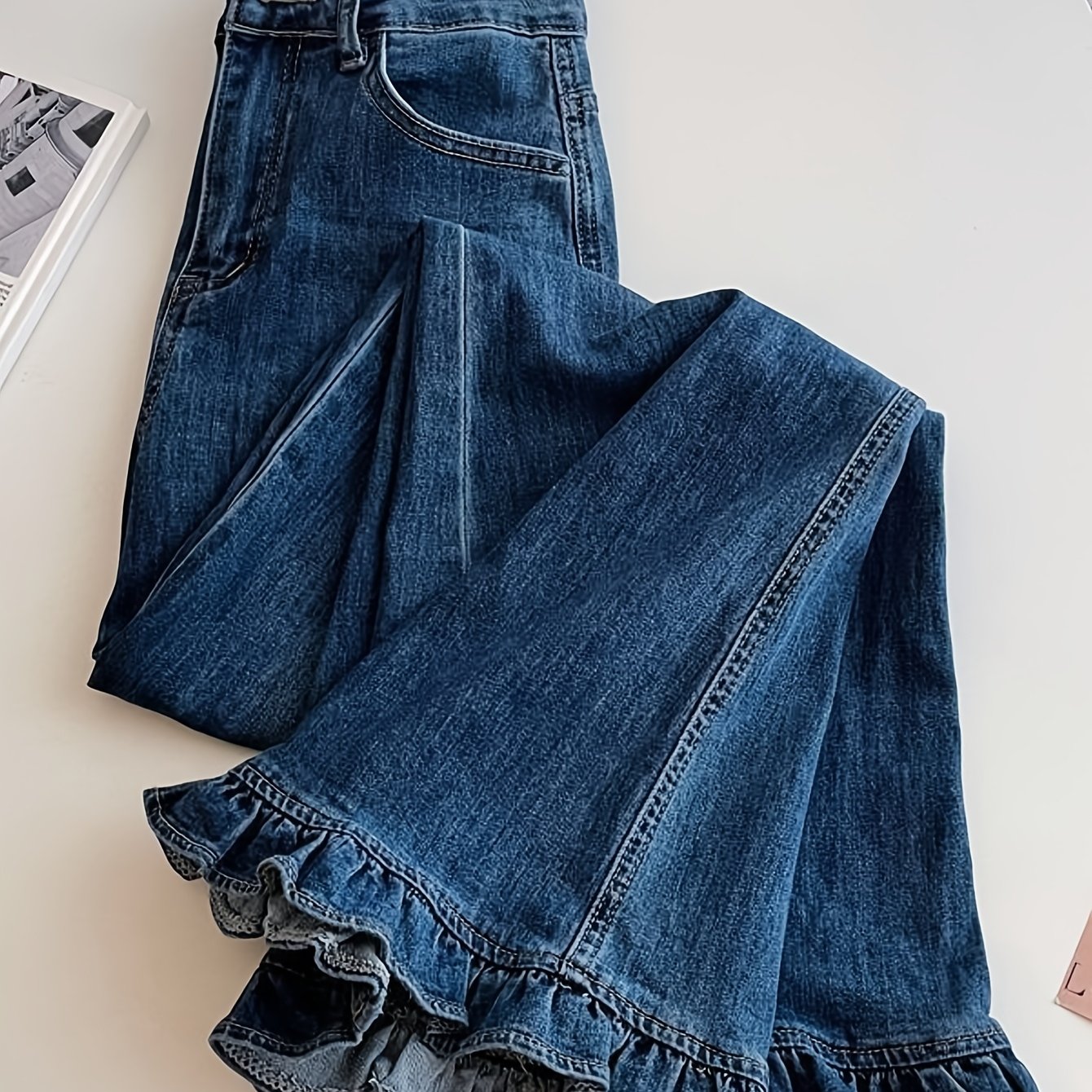 TEMU High-waisted Wide-leg Jeans With , Vintage Washed Loose Straight Fit, With Belt Loops, Street Style, Versatile For Everyday Wear, Suitable For