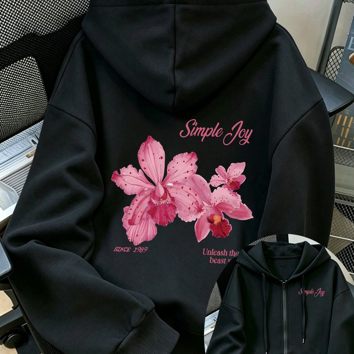 Image of Autumn Winter Gentle Floral English Pattern Fleece Women's Long Sleeve Hooded Sweatshirt, Fresh Pink And Back Print, Soft , Women' All-match Zippered Hoodie
