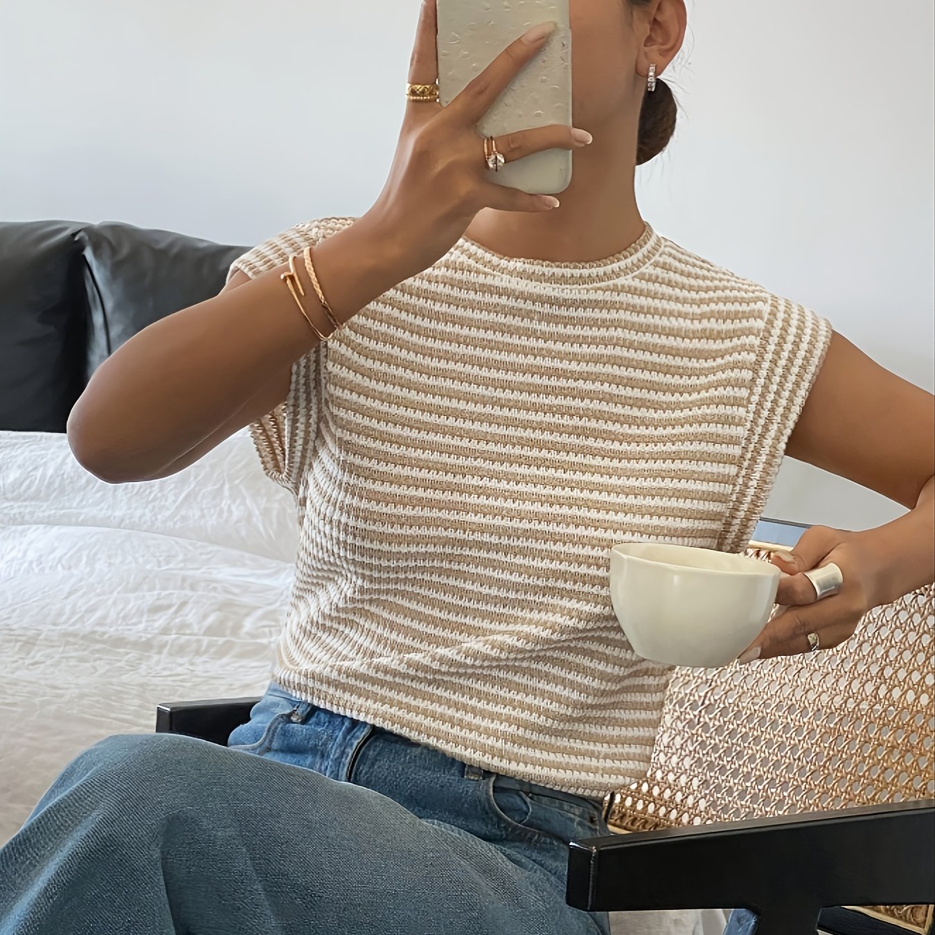Women's Striped Textured Vest, Round Neck With Cap Sleeves, Slim Fit, Casual Summer Basic Flutter Sleeve Shirt, Fashion Striped Short Top, Versatile Daily Wear Top For Pairing With Jeans