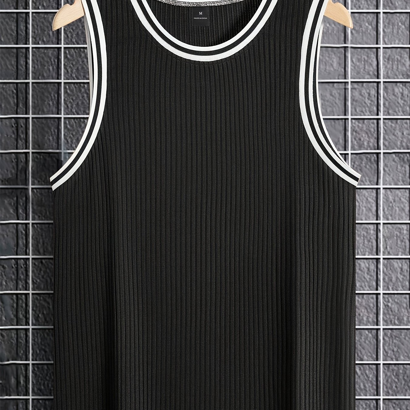 TEMU Bx25 - Men's Knitted Vertical Stripe Fitness Vest With Wide Shoulder Ribbed Design