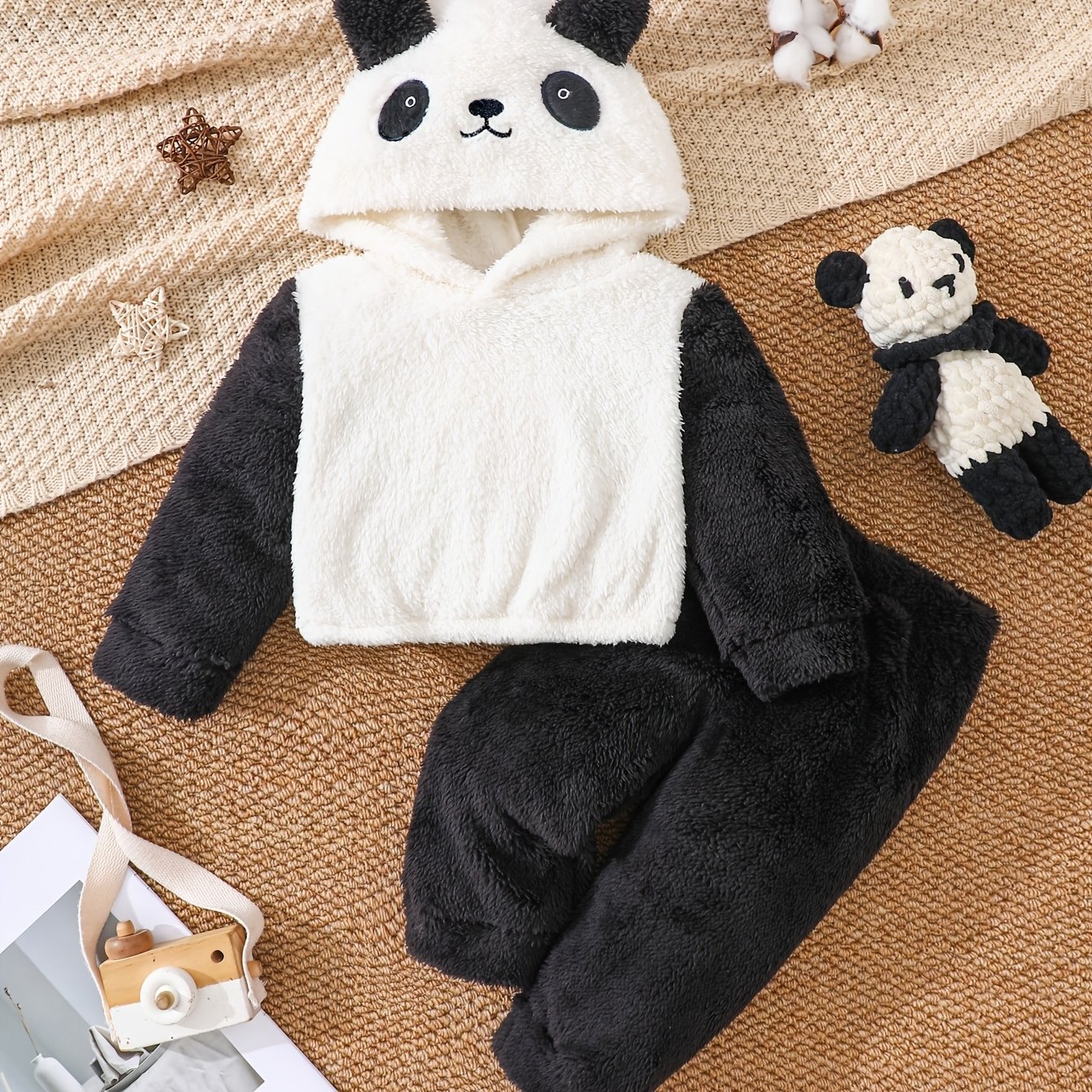 Girls And Boys Autumn/winter Cute Casual Panda Hoodie With Plush Pants Two-piece Set, Suitable For Outdoor Sports, Daily Casual Wear, Ideal Children's Holiday Gift, Perfect For Outdoor
