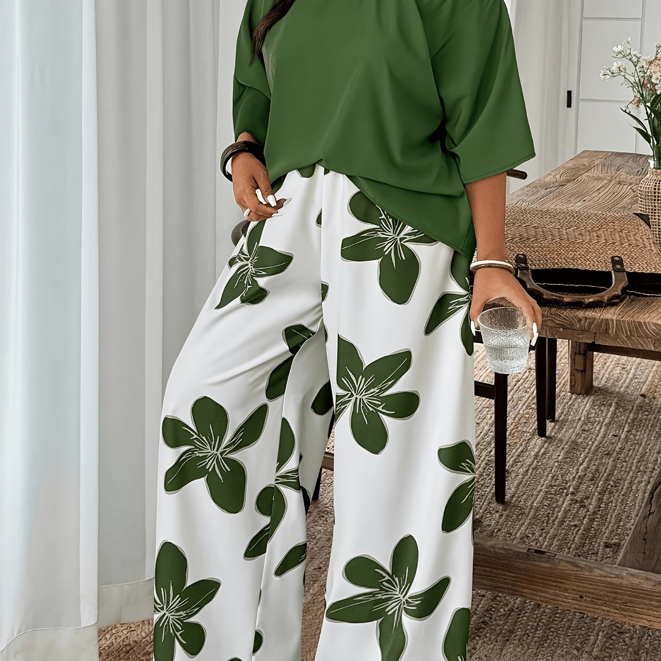 TEMU Elegant Women's Fashion 2pcs Set: Solid -shoulder Pullover + Large Blue Floral Print Pants, Comfortable, Breathable, And High-end Casual Outfit