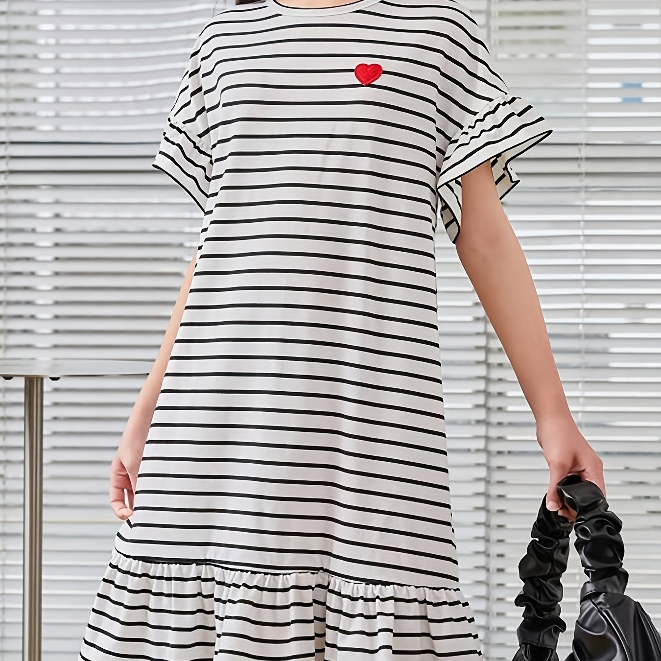 Sweet Cute Knit Striped Round Neck Flared Sleeve Dress, Spring Summer