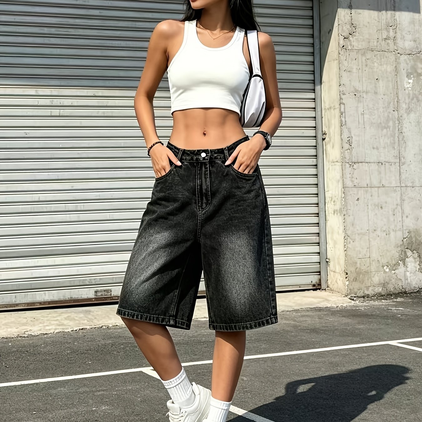 Image of Women's Faded Black-grey Mid-rise Denim Bermuda Shorts, Relaxed Fit Versatile Figure-flattering Knee-length Jeans