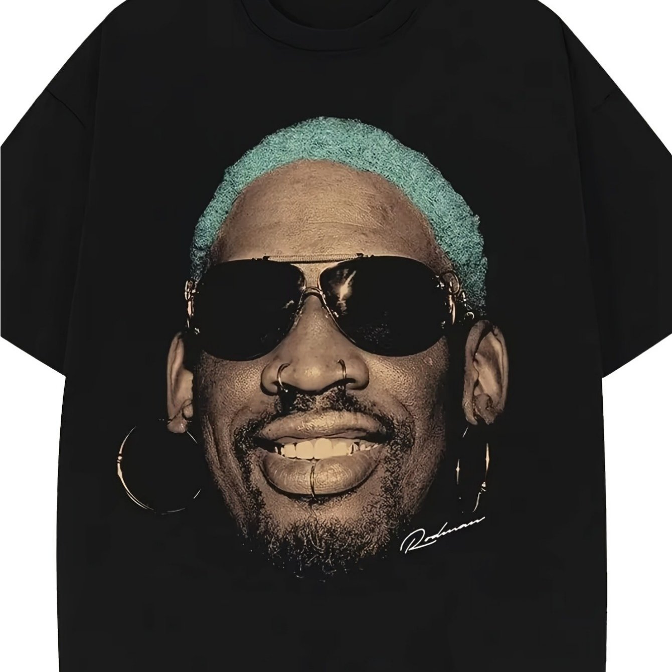 Fashionable Short-sleeve Shirt With A Pattern, Complemented By Green Earrings, Perfect For Street Style In 2025
