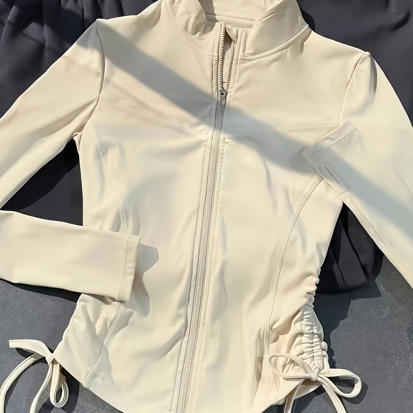 E-shop Damenjacke 2025 Neu, schmale schmeichelnde sonnenschützende Damenbekleidung, Oberteil, Damenjacke, elegante Damenbekleidung,