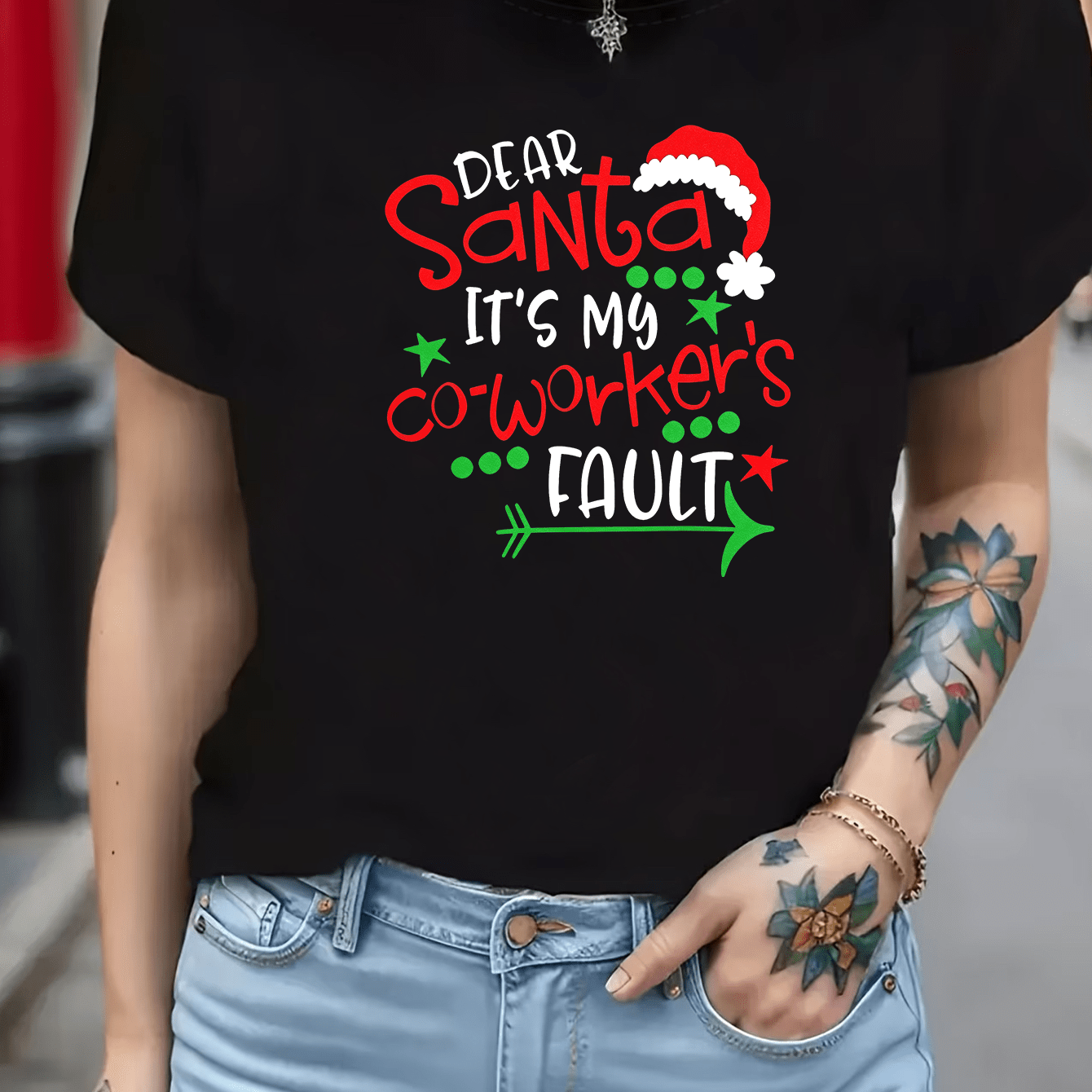 TEMU Coworker's Fault Christmas Hat Arrow Print Women's Round Neck Spring Summer T-shirt Casual Versatile Party Gift Shopping Gathering Outing