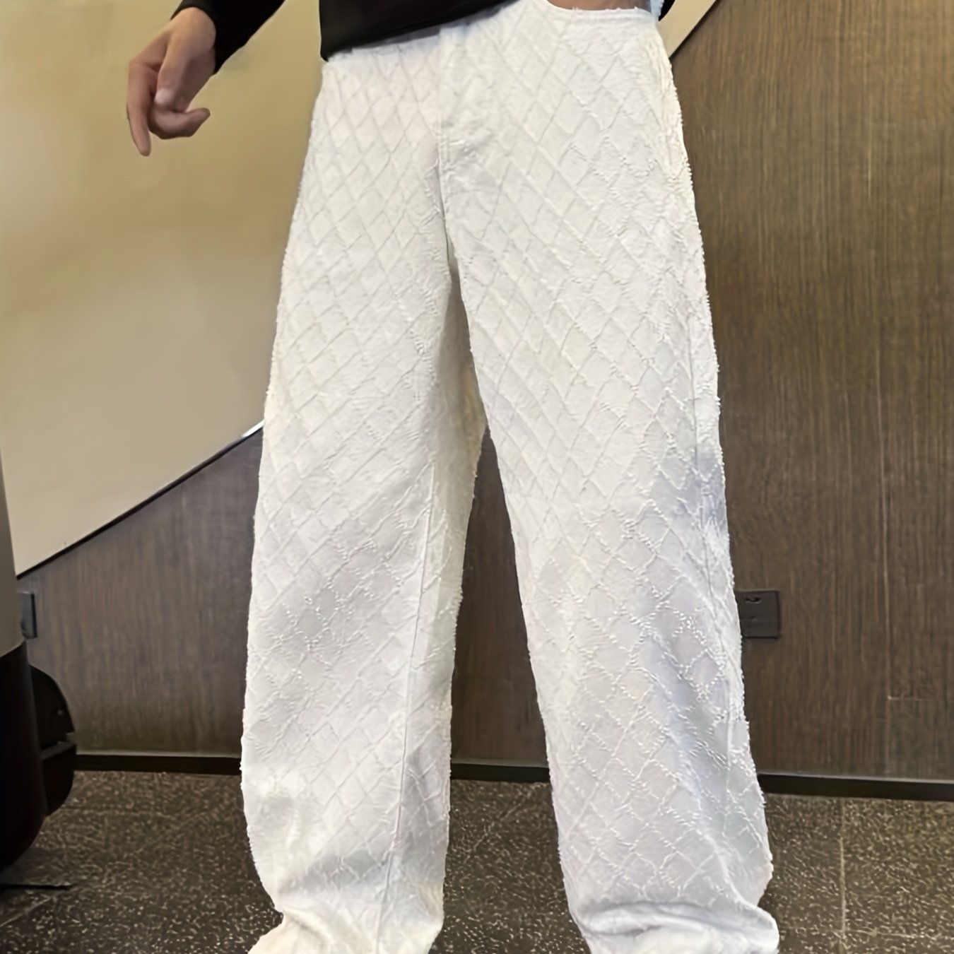 Men' Diamond-patterned Straight-leg Jeans With A Stylish And Sophisticated Vibe, Featuring A Slim Fit And A Flare, Perfect For Style
