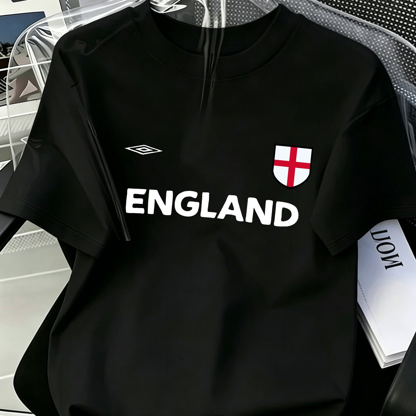 American Streetwear For Trend Top With England Lettering And Football Print, Style For Trendsetters! Crew Neck Short Sleeve Top, Casual Loose Knit T-shirt, Suitable For Daily Wear And Casual Sports