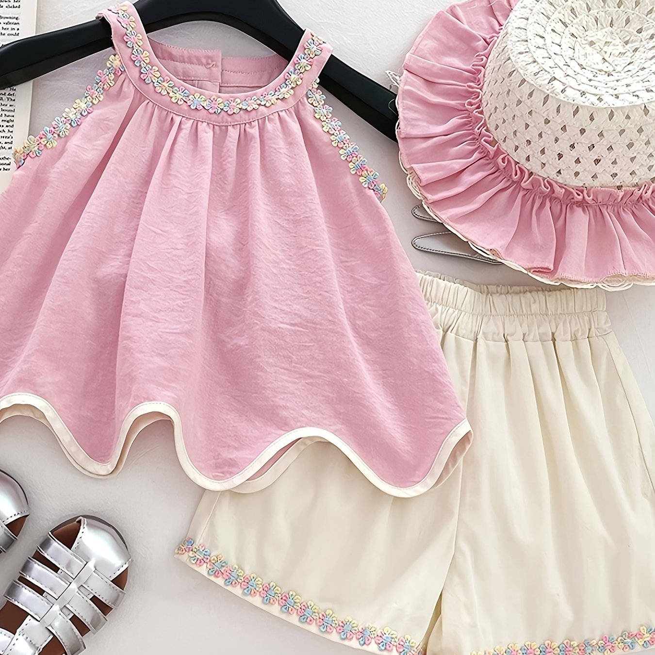 Girls' Summer Back Heart Cutout Strap Collar Sleeveless Vest Short Casual Set With Hat, For Outdoor