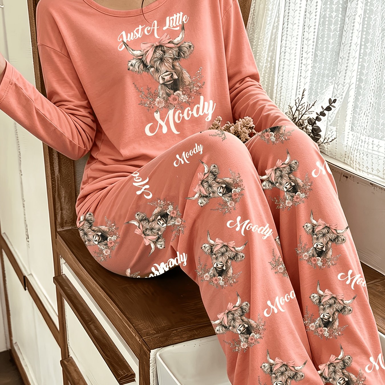 TEMU Ensemble de pyjama pour femmes avec imprimé intégral de vache Highland, manches longues et pantalon, vêtement décontracté pour manches longues,