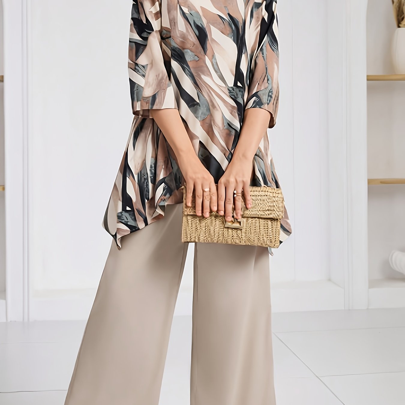 E-shop Damens Casual Geometrisch Print Langarmbluse - Bequemer Schnitt mit Asymmetrischem Saum, Rundhalsausschnitt & Halbärmel, Maschinenwaschbarer