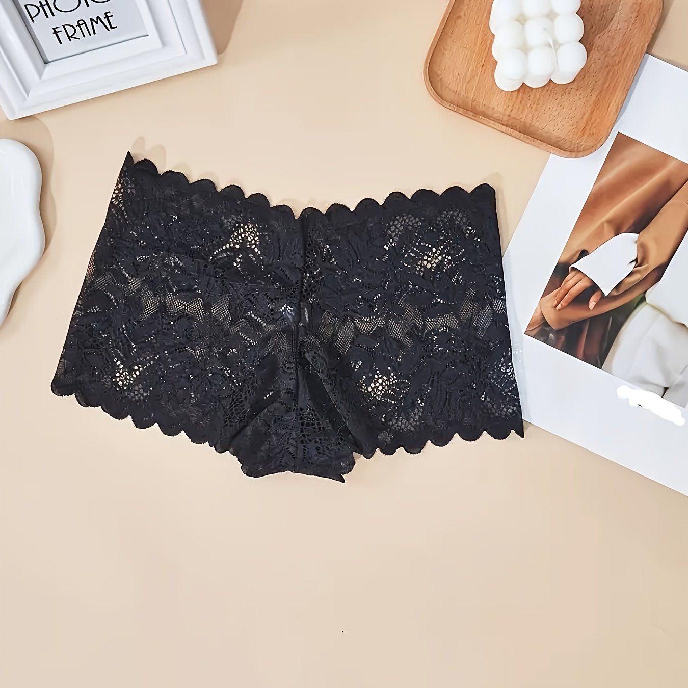 Comfortable, Breathable, Low Waisted, Seamless Women's Lace Underwear