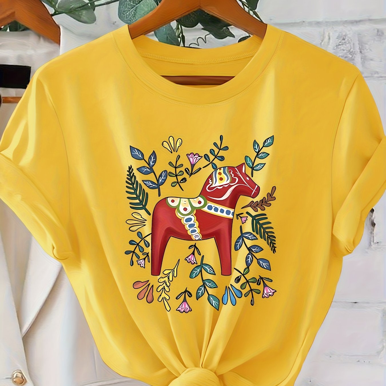 TEMU Swedish Dalarna Printed Fashion Women's Short-sleeve Sports Style Loose Top For Spring And Summer, Elegant Attire For Equestrian And , Featuring