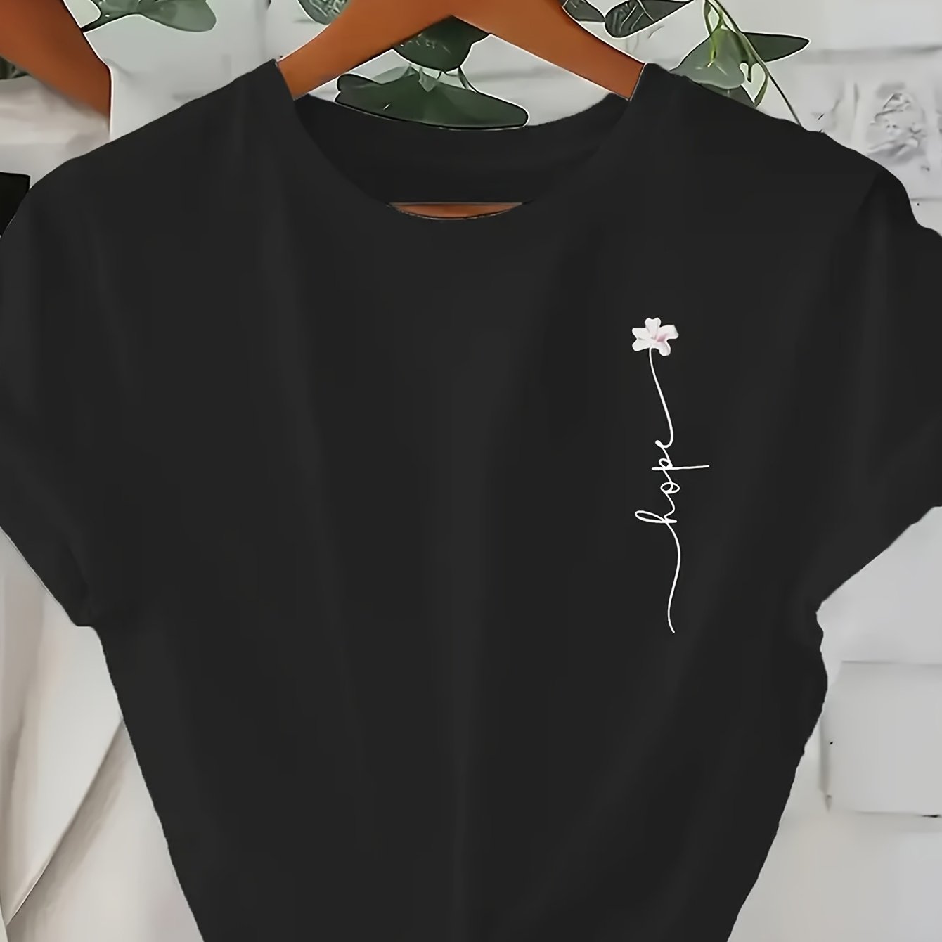 Image of Plus Size, Women's Fashion Round-neck T-shirt