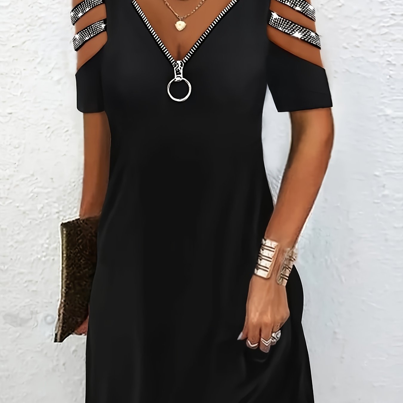 Image of 2025 Summer New Women's Fashion Elegant Commuter V-neck Rhinestone Cold Shoulder Zipper Solid Color Sexy Short Sleeve Dress