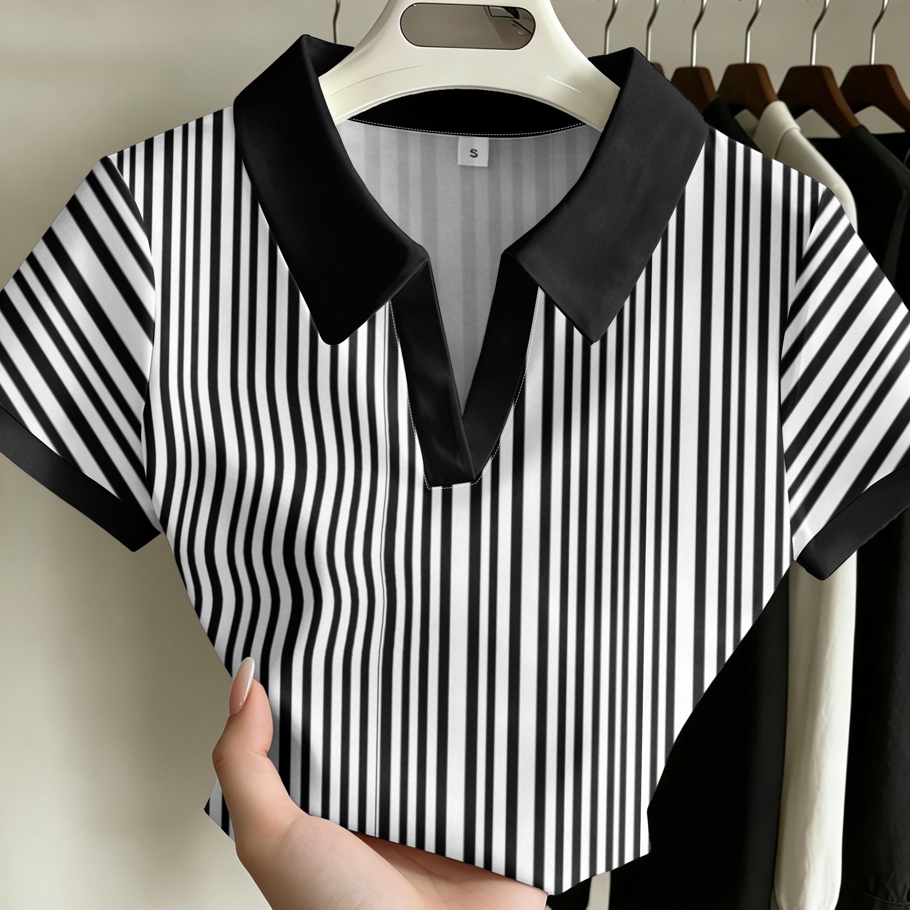 TEMU Printed Design – Not Textured Women's Black And White Contrast Lapel V-neck Shirt, Full-body Black And White Thin Vertical Stripes With Trim
