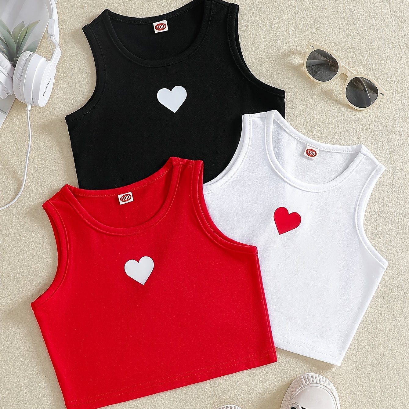 Girls' Three-piece Set In Colors Featuring A Stylish Heart Print Tank Top