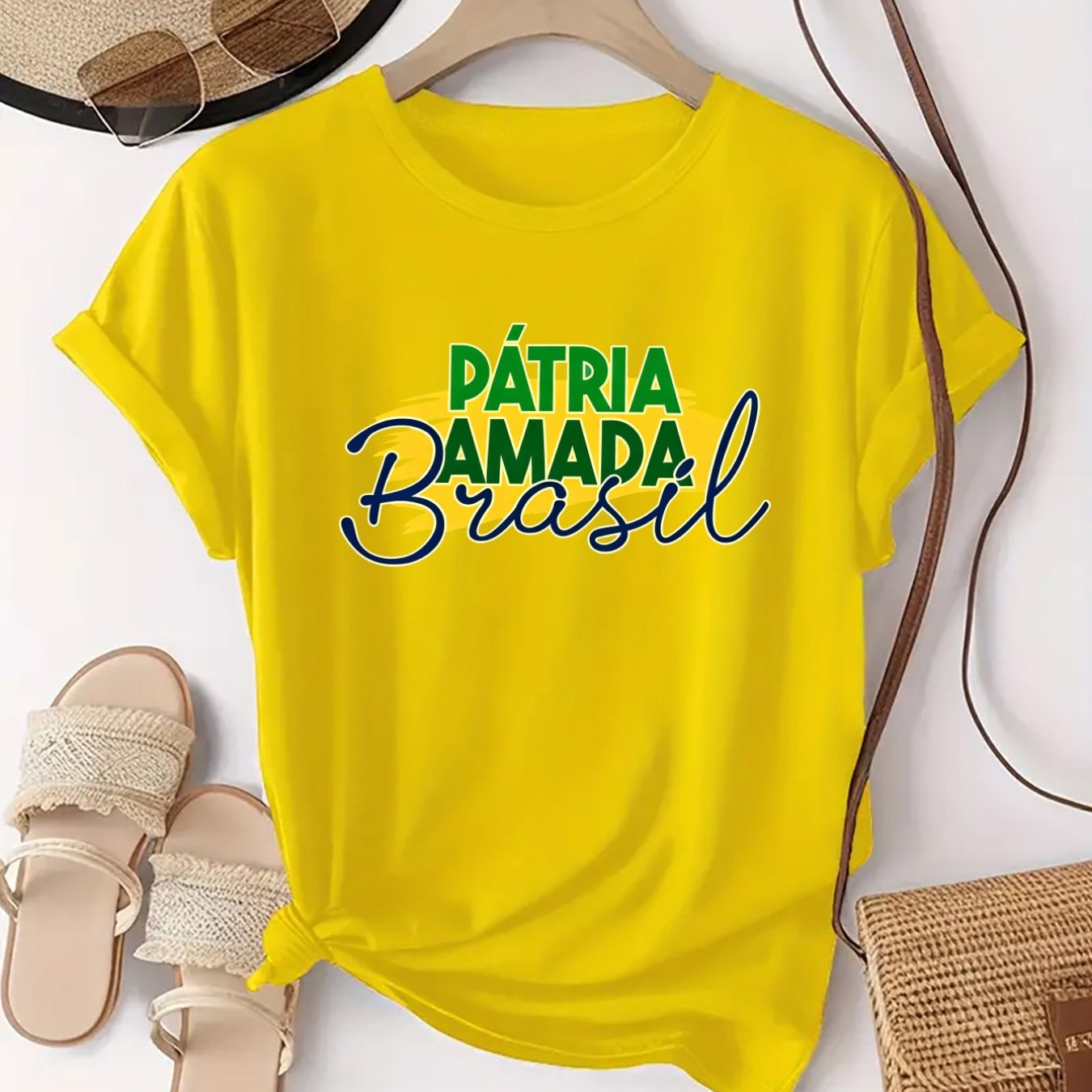 TEMU Patria Amata Brasile - Design con Stampa Patriottica e Motivi per Abbigliamento Casual , con una T-Shirt da Donna a Maniche Corte con Scollo , e