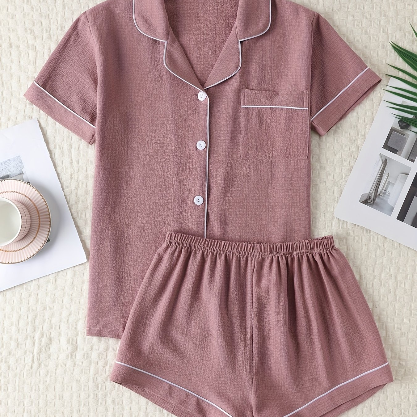 E-shop Einfaches, einfarbiges Pyjama-Set, kurzärmeliges Button-Down-Oberteil mit Reverskragen und elastische Shorts, Damen-Nachtwäsche