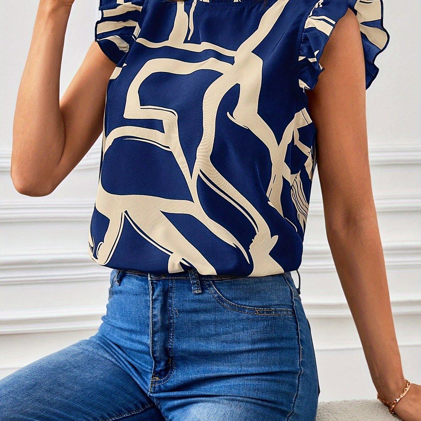 Elegant Special Women's Mushroom Edge Pattern Print Stand Collar Short Sleeve Shirt