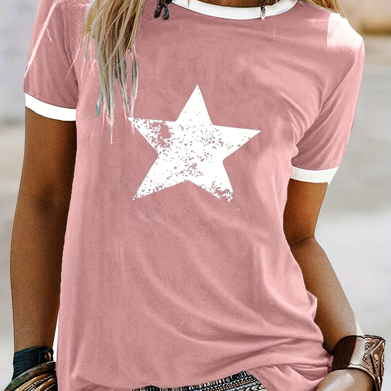 E-shop Damen-Mode Neuheit Frühling/Sommer, Freizeitstil, Rundhals-Kurzarm-Shirt mit Fünfzack-Stern-Platzierungs-Aufdruck, locker geschnittenes