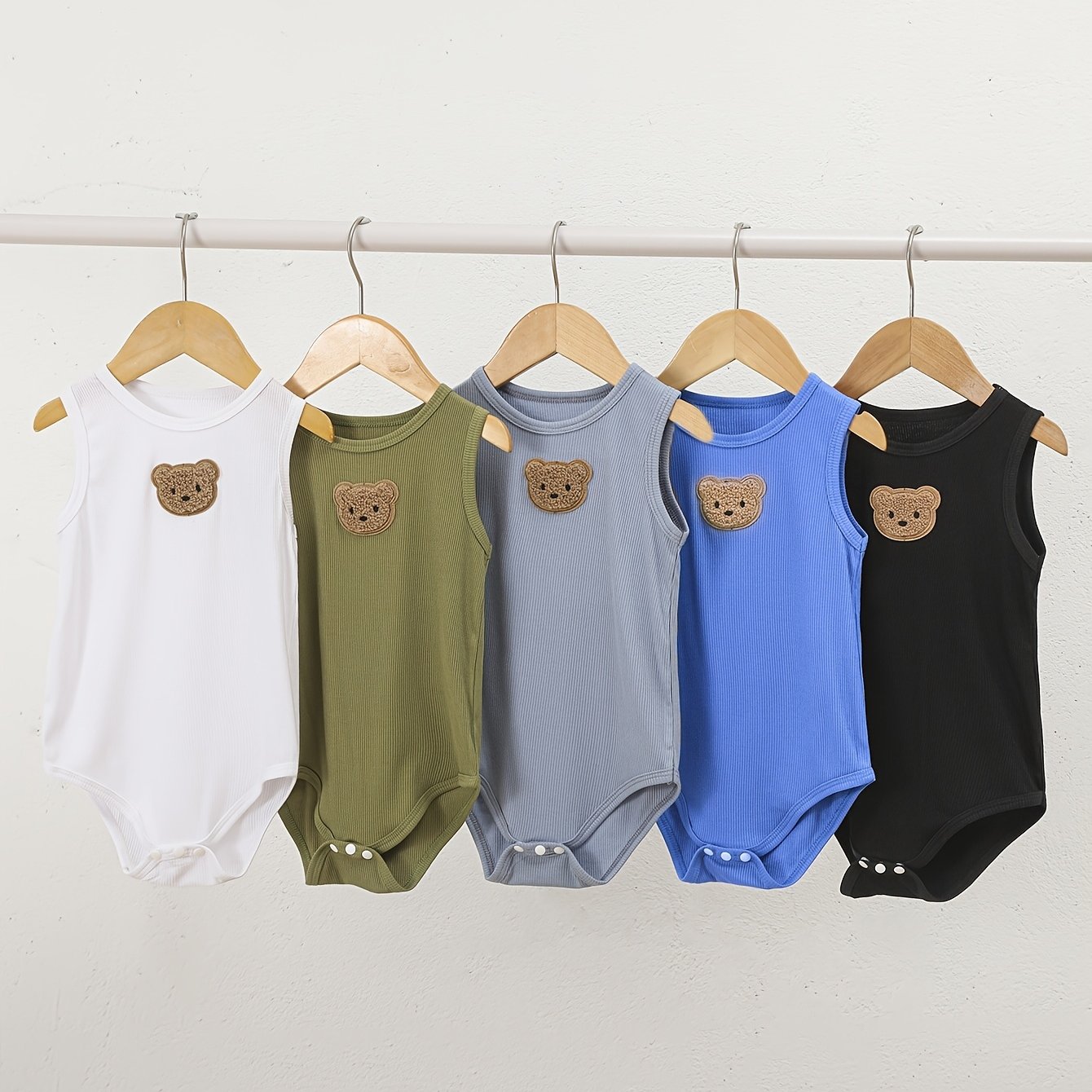 Image of Pattern Bodysuit, Spring Summer For 0-3 Year Old Boys. Children's 5pcs Set Casual Bear Bodysuit, Versatile, Suitable For Daily Casual Wear, Suitable For Vacation, For Outdoor