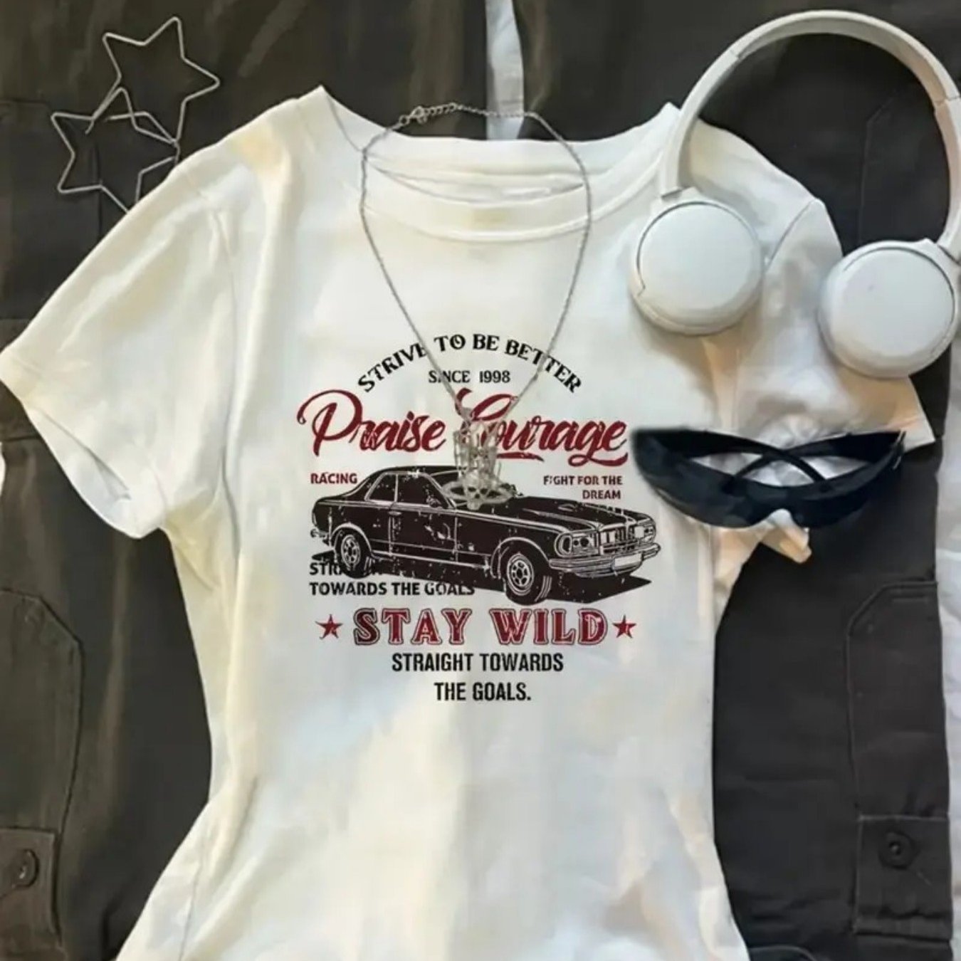 E-shop Trendiges Y2K Damen-T-Shirt mit hoher Taille kurzen Ärmeln 2026 – Buchstaben- Auto-Druckmuster – Vielseitiger angesagter Stil, Freizeitkleidung,