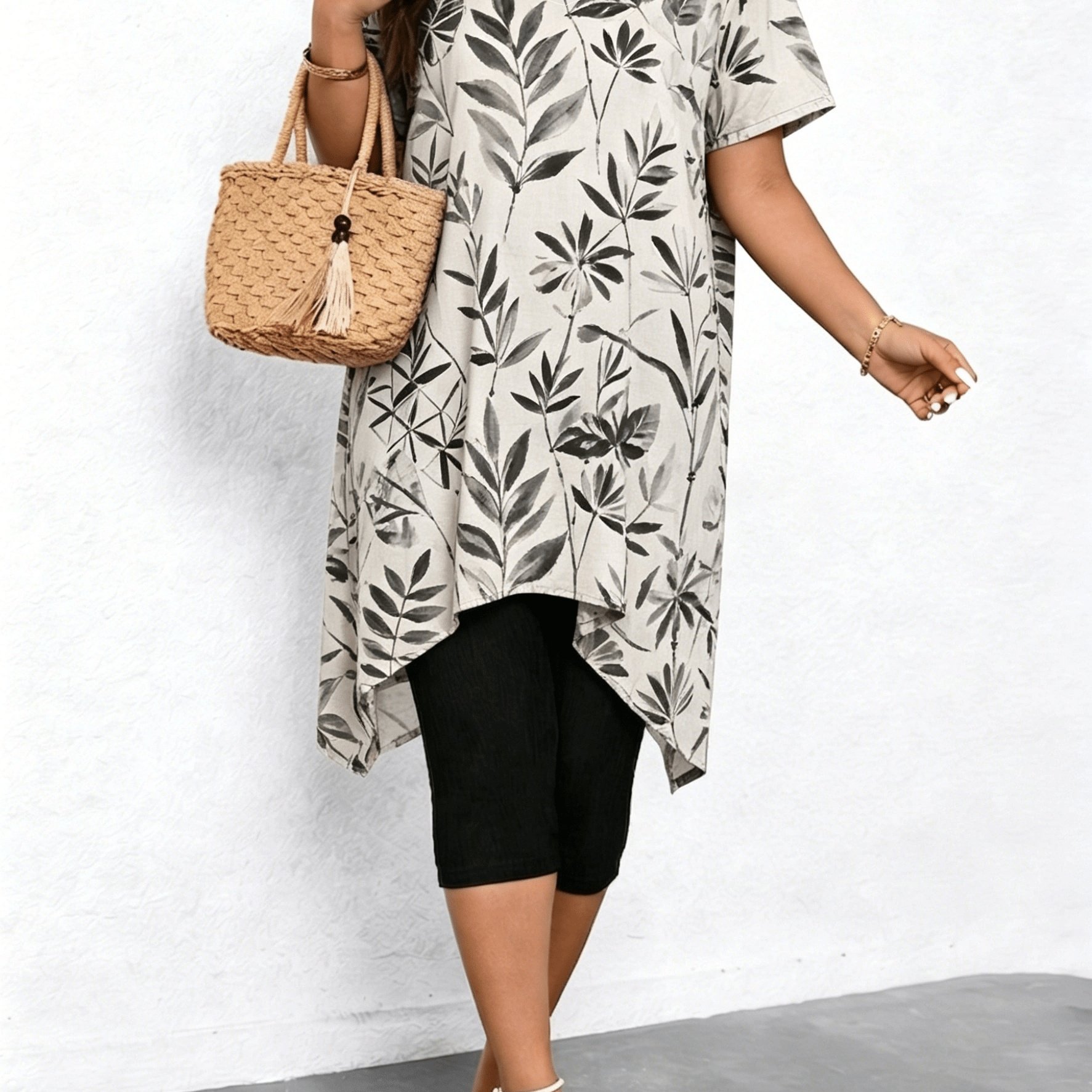 TEMU Plus Size - Versatile Ink -neck Short Sleeve Top Women's Summer Loose Irregular Long T-shirt