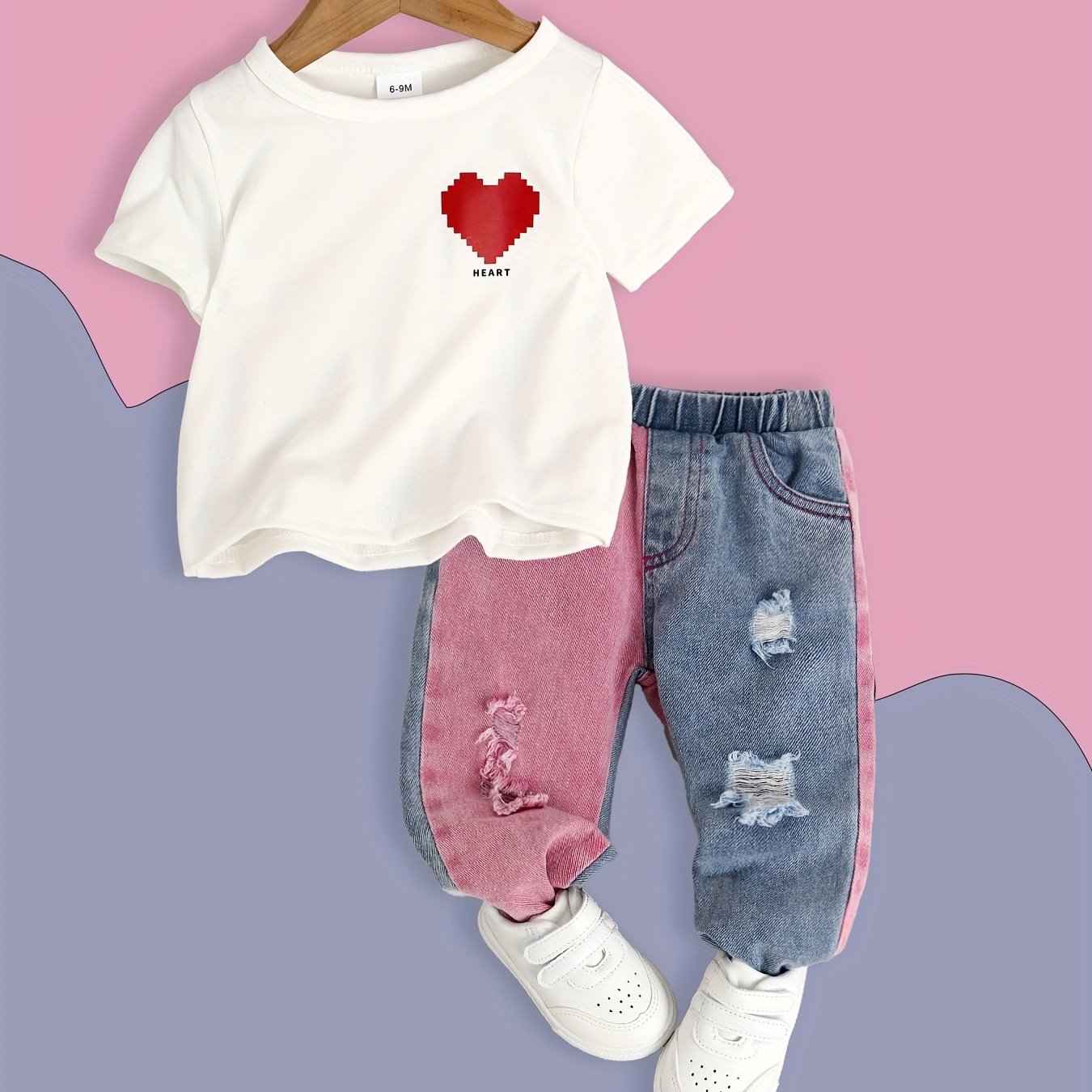 Image of 2pcs Girls' Contrast Set With Peach Heart Short Sleeve Top