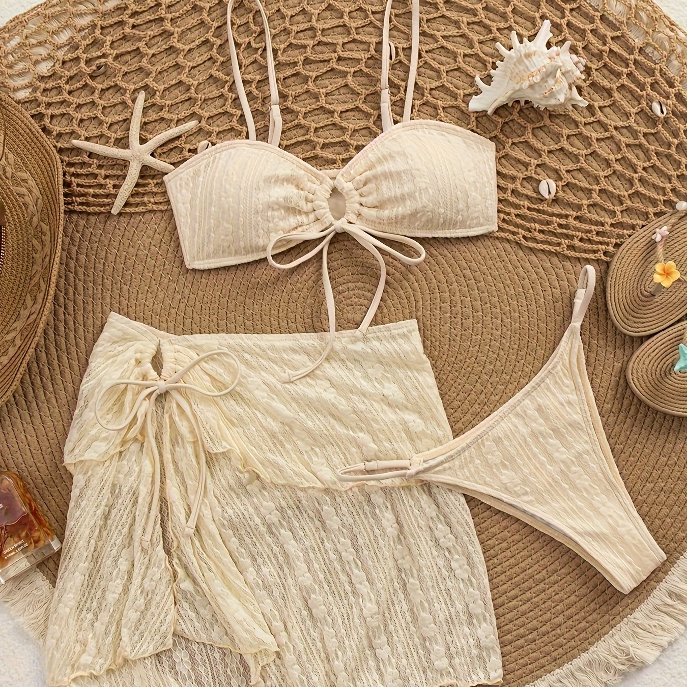 E-shop 2025 Neues Damen Bikini Set aus Spitze mit dünnen Trägern, Kordelzug und Rüschenbesatz, dreiteilig | Sexy schulterfreies Design, hochelastisch,