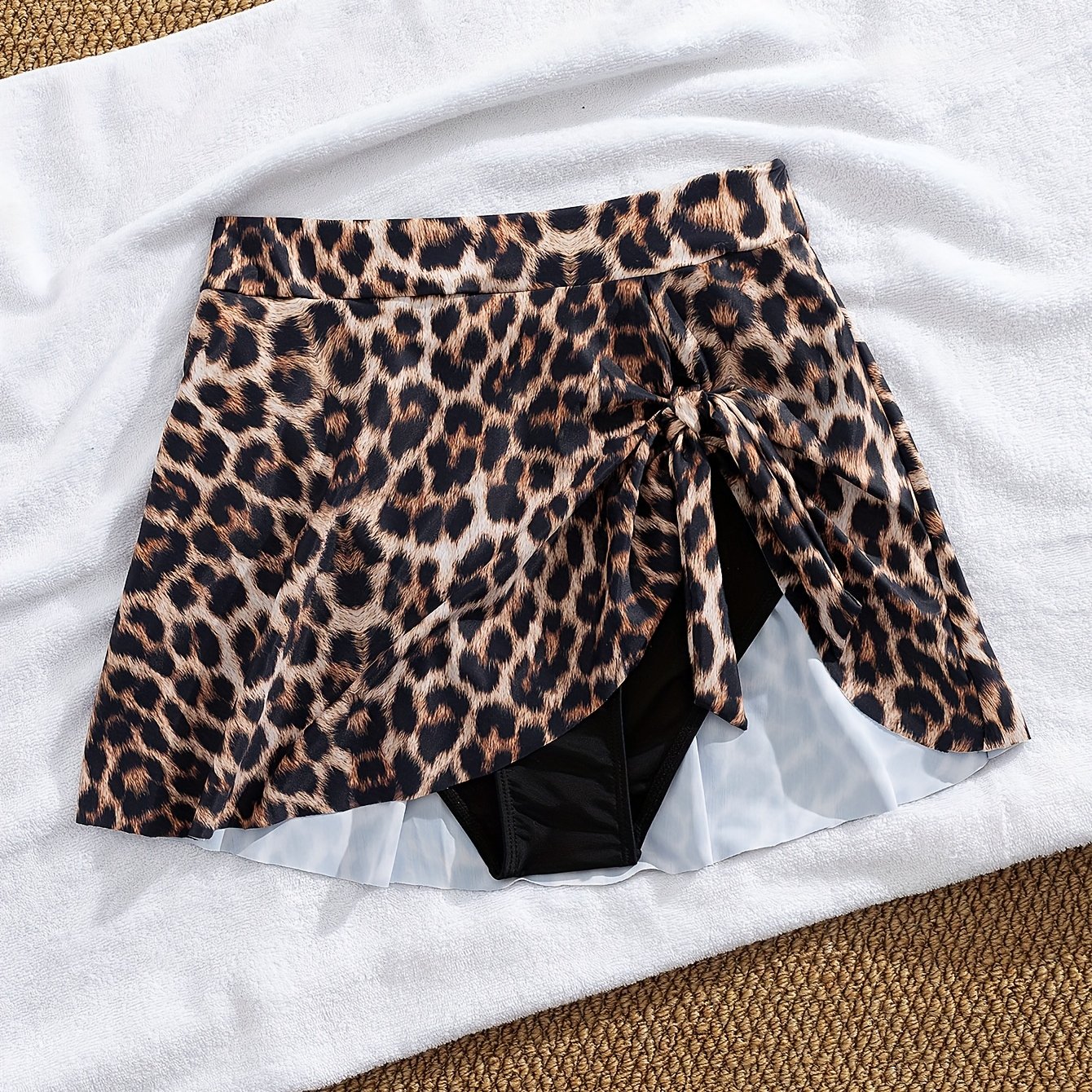 E-shop Damen Sexy Leopard Print Badeanzug Hosenbein, , Modischer Bademode Rock, Geeignet für Strandurlaub, Sexy und Verführerisch