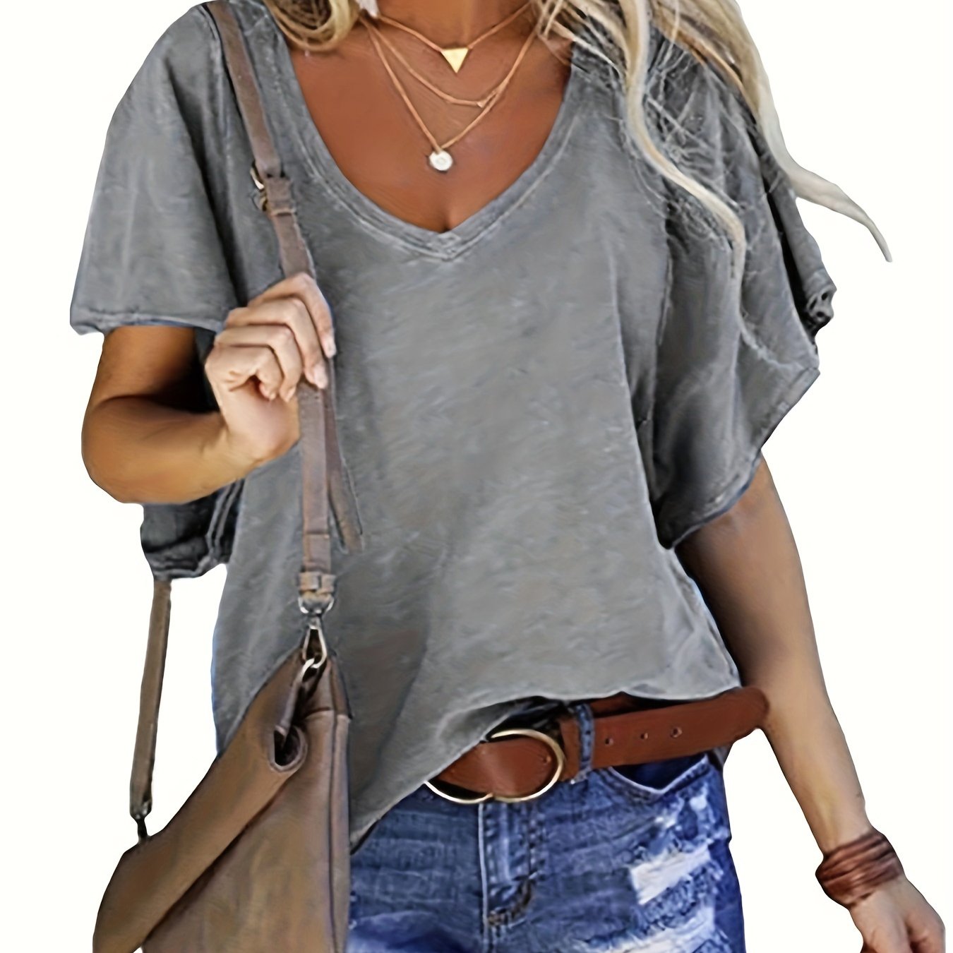 Image of Plus Size - Plus Size - Plus Size Women's Elegant Solid Loose V-neck Short Sleeve Top