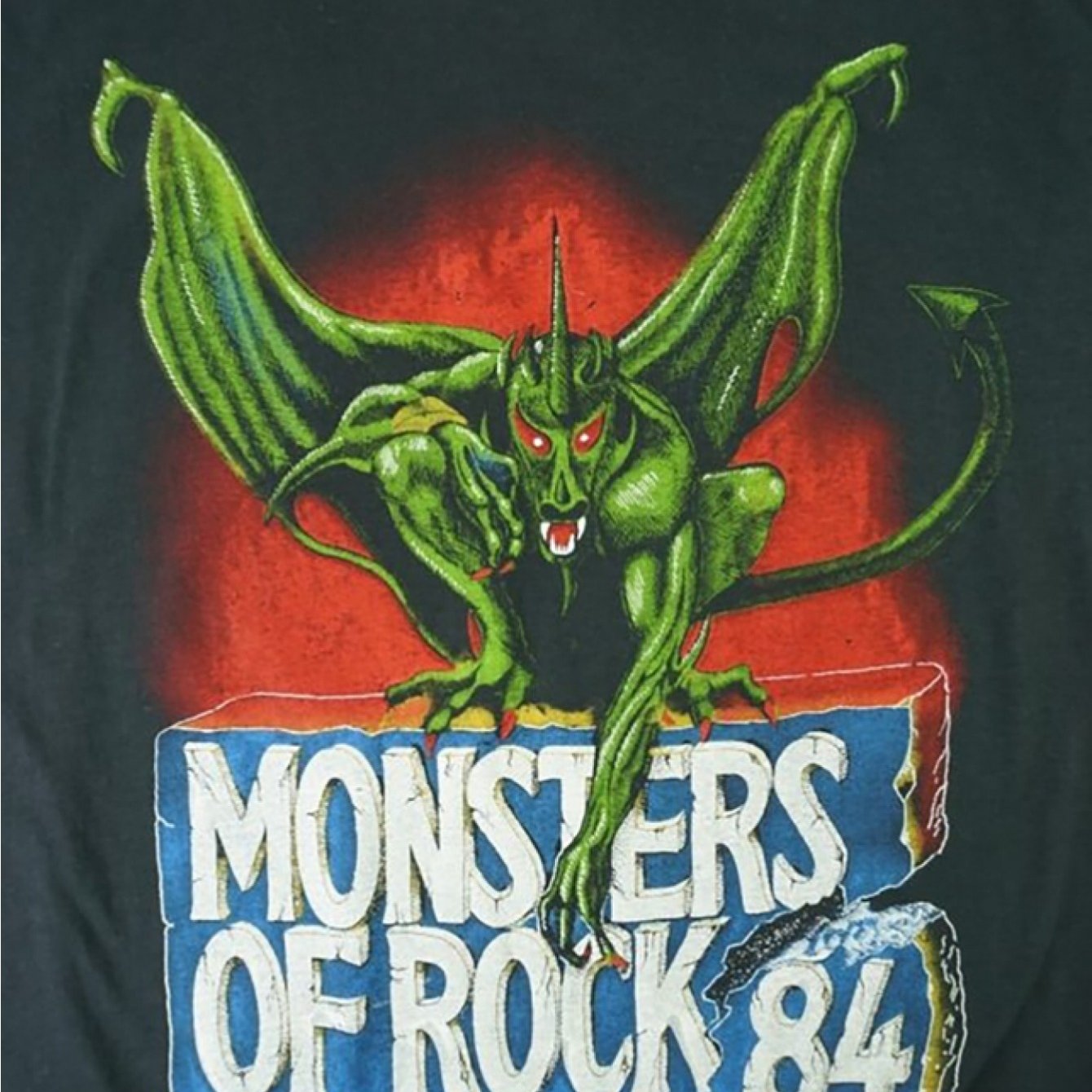 Men' Green Dragon T-shirt - Vintage Concert Tee With Black, Logo Print, Stretch Fabric, Short Sleeve Round Neck Casual Shirt For Rock Music Fans