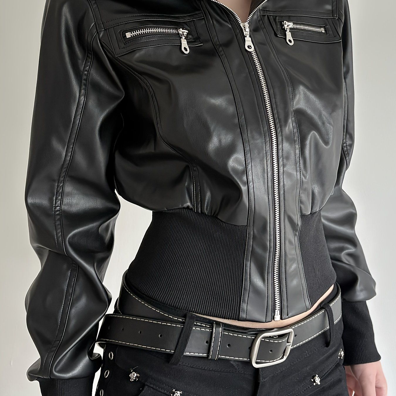 E-shop Gothic Street Style Reißverschluss Stehkragen Geraffte Taille PU Biker Jacke Damen