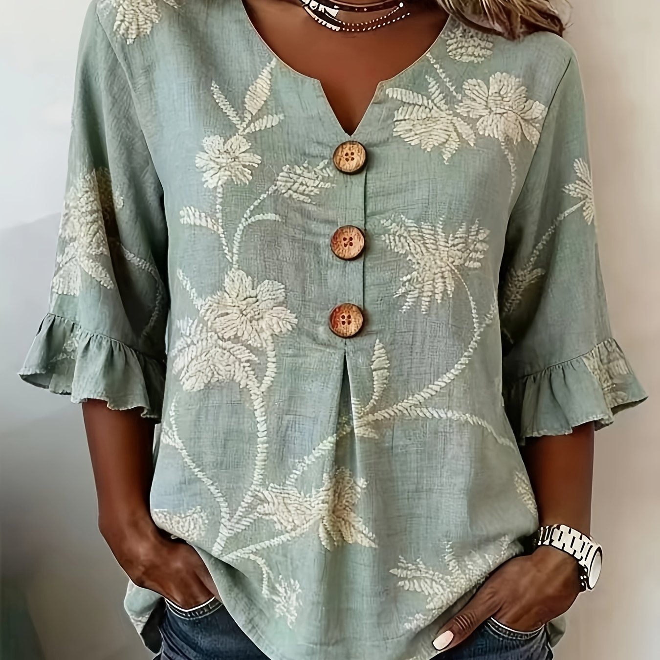 Image of Women's Spring/summer Fashion New Floral Print V-neck Pullover Loose Fit Casual Button-up Shirt