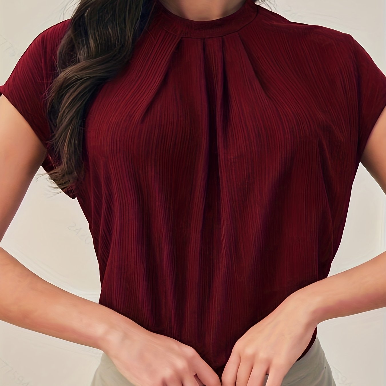 E-shop Halbhals-Top mit Kurzarm Brustfalten-Design, Einfach doch Elegant, Bequem Hautfreundlich, Ideal für den Pendeln, mühelos einen modischen Look