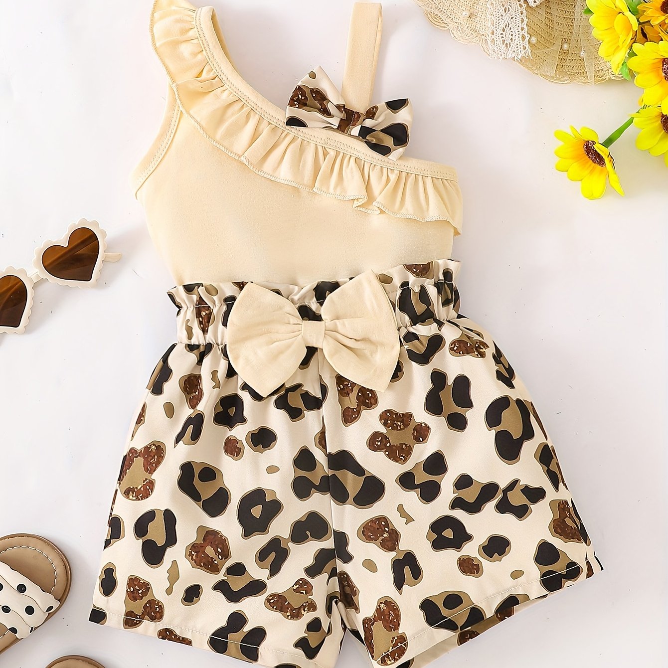 Image of Girls' Fashion Summer Shorts Set With Leopard Print Irregular Collar And Ruffle , Perfect For Outdoor