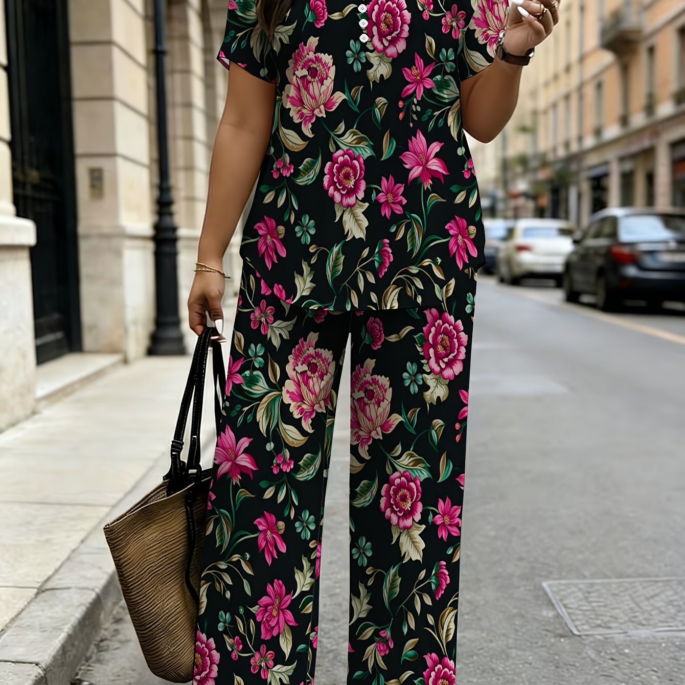 Image of Women's Fashion Two-piece Set, Printed Rose-red Large Peony -like Floral Print V-neck Top And Fake Button Short Sleeves With Wide-leg Long Pants, Suitable For Daily And Casual