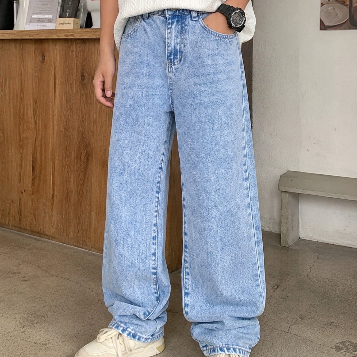 Image of Boys Light Wash Wide Leg Jeans, High Waist Loose Baggy Denim Pants, Kids Vintage Streetwear Straight Long Trousers For Daily Casual Wear