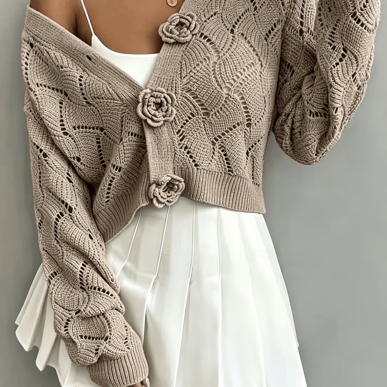 TEMU Pull pour femme de style européen et américain, haut court mode avec embellissements floraux crochetés à et cardigan boutonné