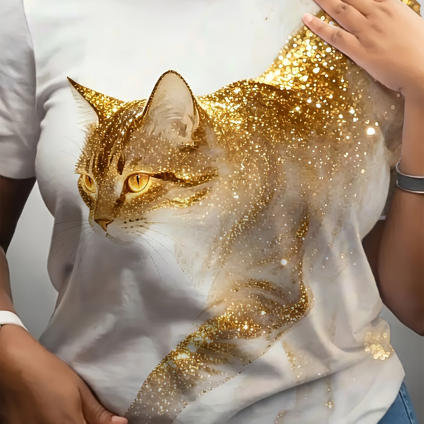 TEMU Plus-size Premium Gilded Shimmering Golden Gradient Print T-shirt, Gentle And Versatile Crew Neck Top For Commuting, Shopping, And Photoshoots