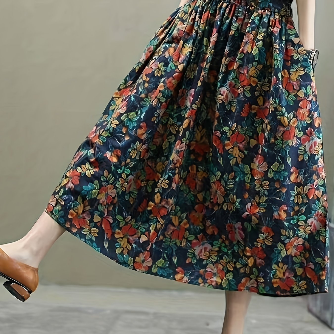 Floral Print A-line Skirt With Pockets, Elastic High Waist,, Loose Fit, And Full Flared Hem
