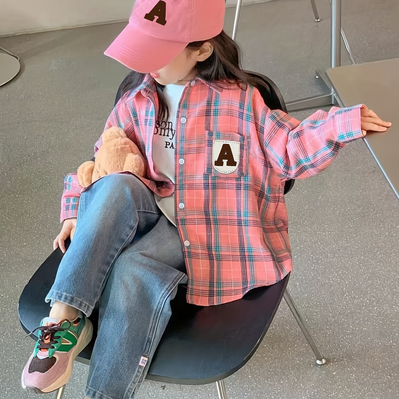 Image of Girls' Spring Preppy Style Pink Checkered Long Sleeve Blouse, Fashionable Drop Shoulder Loose Fit, Casual Versatile Lapel Button-up Shirt With Pocket And A-line Pattern